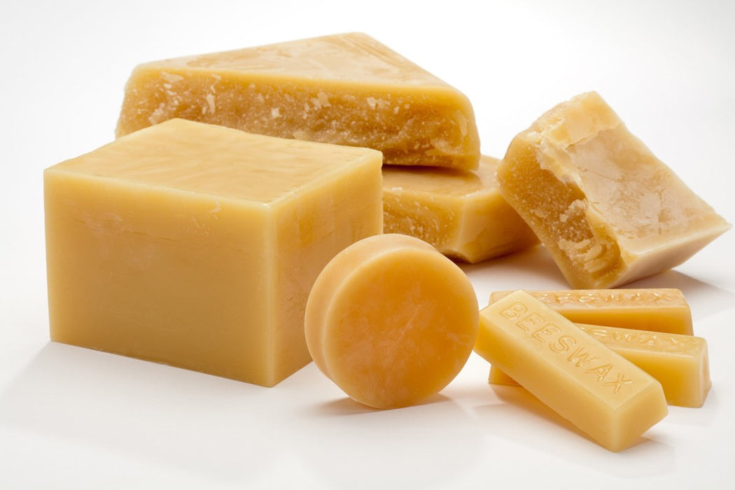 Clapham's Raw Beeswax 1 lbs - Canadian Made
