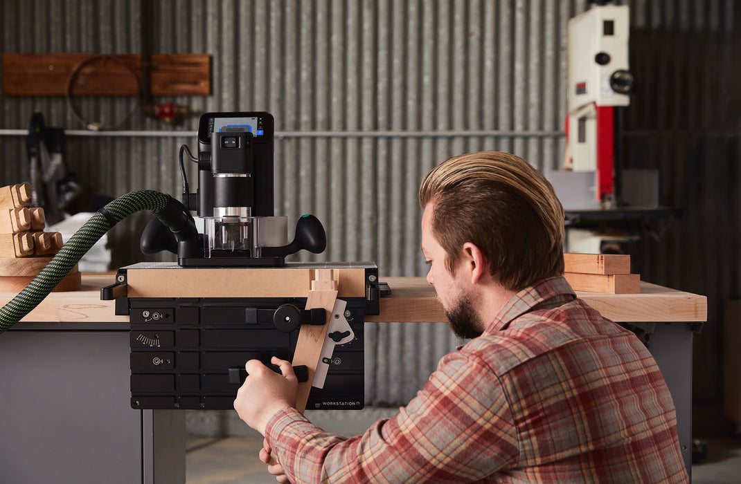 Shaper Origin SO2-NN Handheld CNC Router with SW1-AA Workstation, SV1-